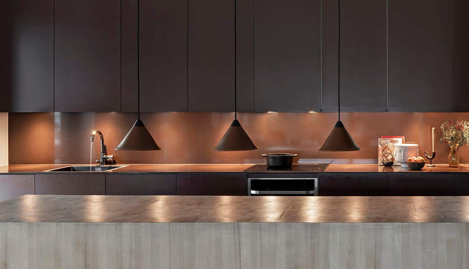 Leather Cone Lamp