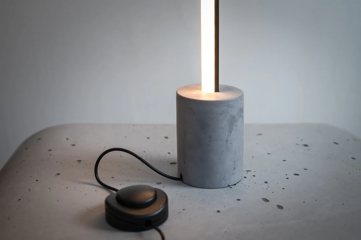 AEMBER chytrá lampa